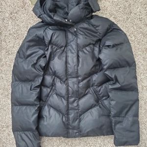 Women's Nike Black Puffer Puffy Jacket size M